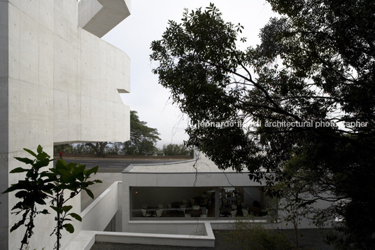 fundação iberê camargo alvaro siza