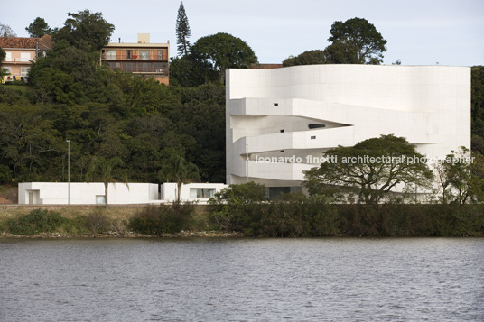 fundação iberê camargo alvaro siza