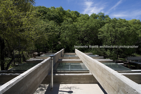 farm pavilion bertolino+barrado