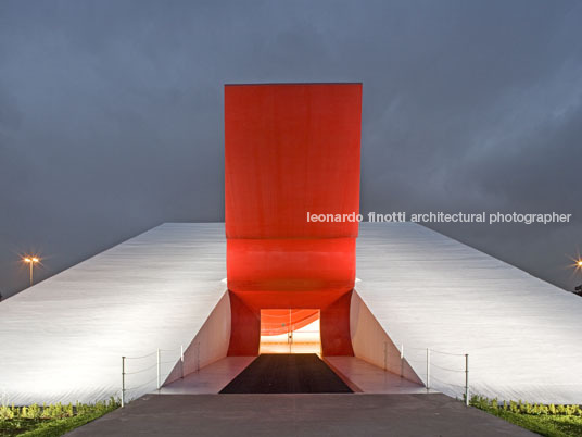 auditório ibirapuera oscar niemeyer