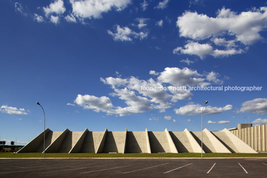 quartel general do exército oscar niemeyer