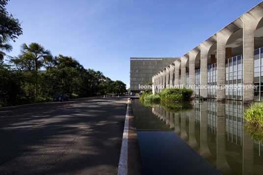 palácio do itamaraty oscar niemeyer