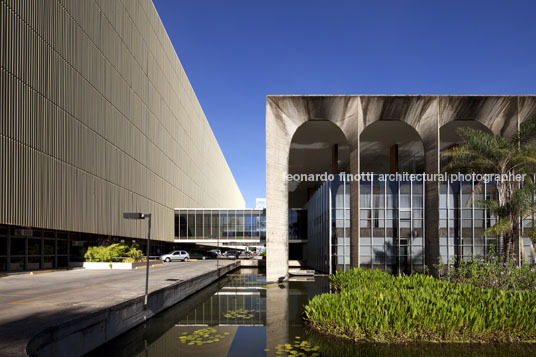 ministry of foreign affairs, annex ll oscar niemeyer