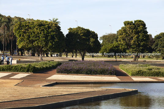 praça dos cristais burle marx