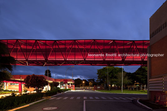 museu do chocolate metro arquitetos