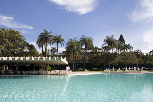 pampulha yacht club (pic) oscar niemeyer