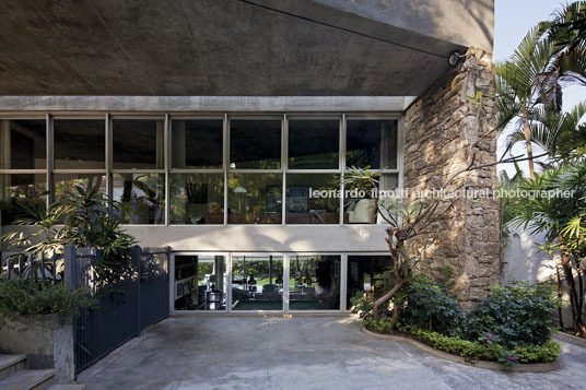 casa macedo soares paulo mendes da rocha