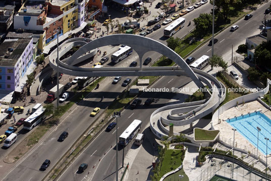 passarela rocinha oscar niemeyer