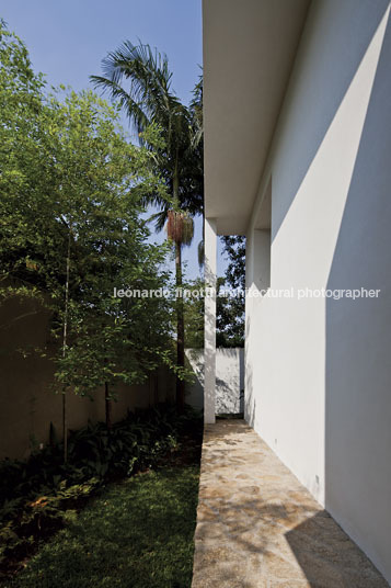 casa terra nova isay weinfeld