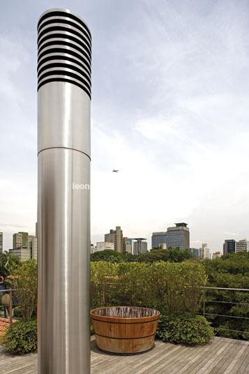 casa vertical isay weinfeld