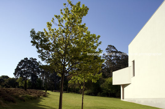 fundação serralves alvaro siza