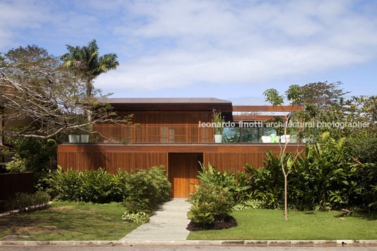 casa rr bernardes+jacobsen