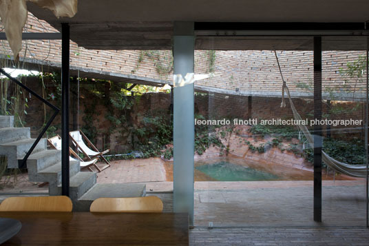 osypyte house javier corvalan