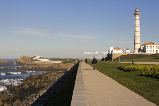 leça da palmeira seaside alvaro siza