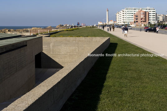 leça da palmeira seaside alvaro siza