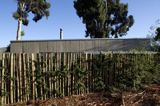 administrator´s house at fundo izaro martin hurtado