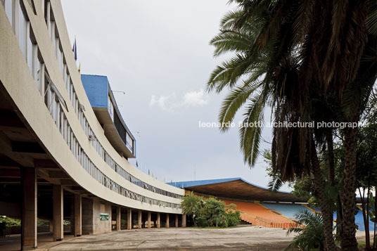 serra dourada stadium paulo mendes da rocha