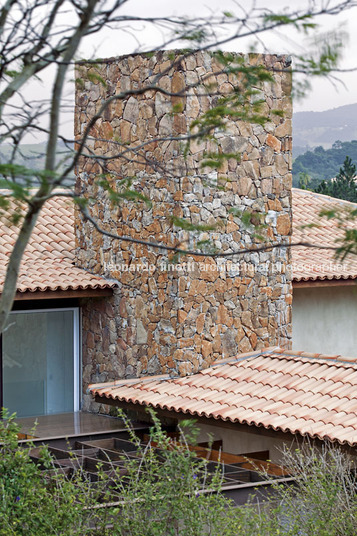 house in quinta da baroneza ximenes leite