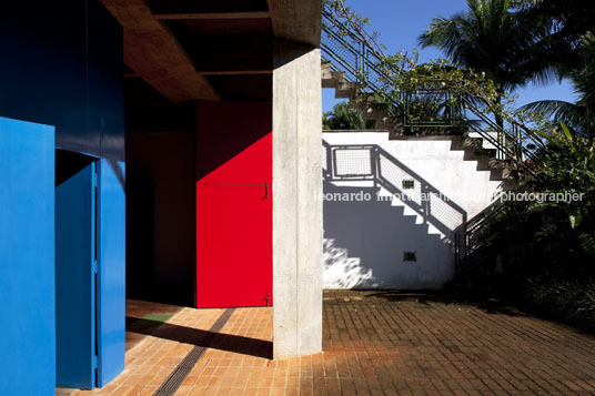 casa king paulo mendes da rocha