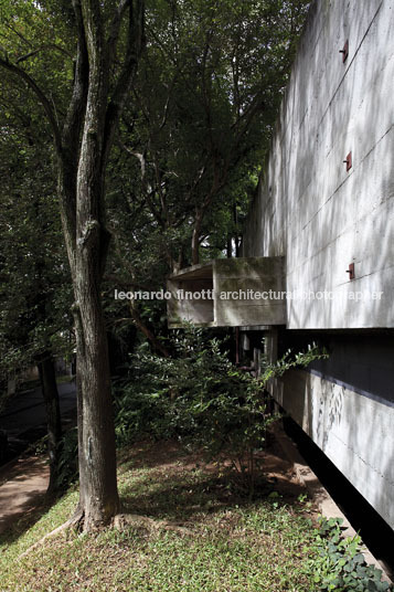 casa butantã paulo mendes da rocha