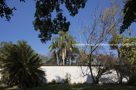 clube dos 500 hotel oscar niemeyer