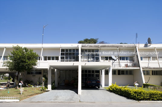 h-21 officers residences at ita oscar niemeyer