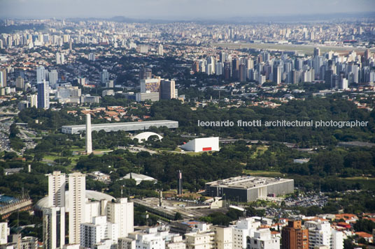 ibirapuera several authors