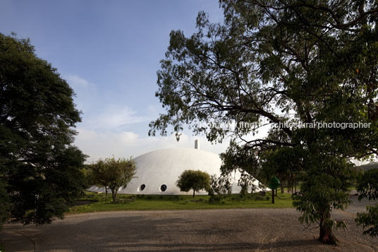 ibirapuera several authors