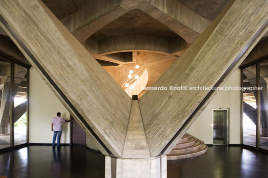 italian embassy pier luigi nervi