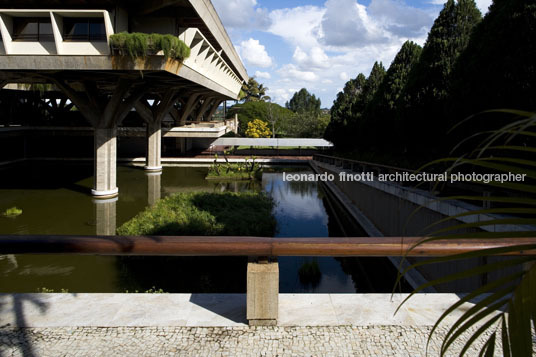 italian embassy pier luigi nervi