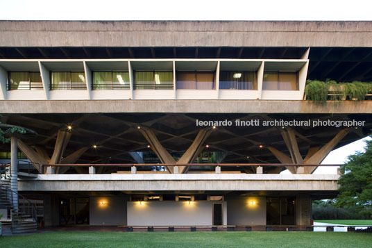 italian embassy pier luigi nervi