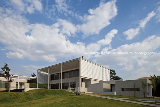 casa dos brises domo arquitetos associados