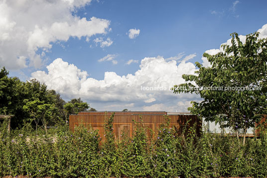 casa mdt - fazenda boa vista jacobsen arquitetura