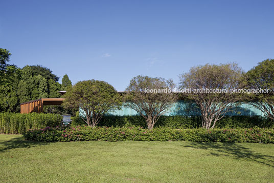 casa gcp - fazenda boa vista bernardes arquitetura