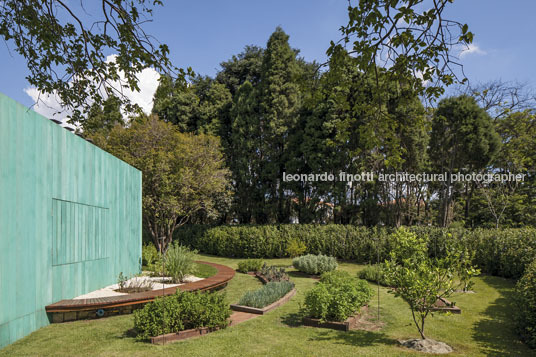 casa gcp - fazenda boa vista bernardes arquitetura