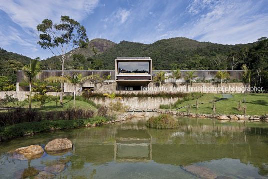 casa jn bernardes+jacobsen