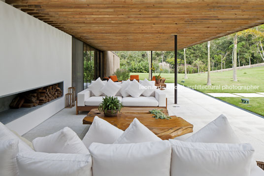 casa jn bernardes+jacobsen