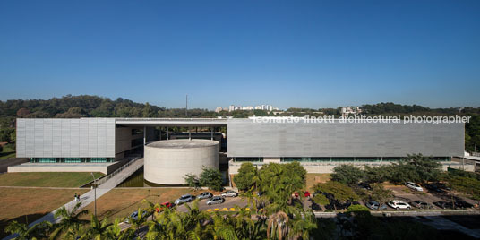 biblioteca brasiliana usp rodrigo mindlin loeb