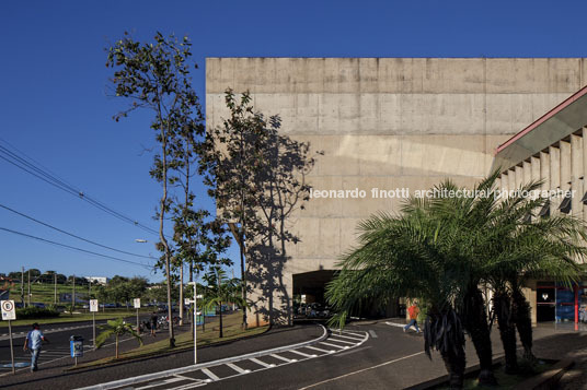 centro administrativo virgílio galassi acácio gil borsoi