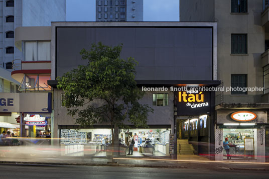 cinema itaú/augusta metro arquitetos