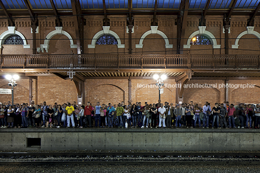 estação da luz charles henry driver