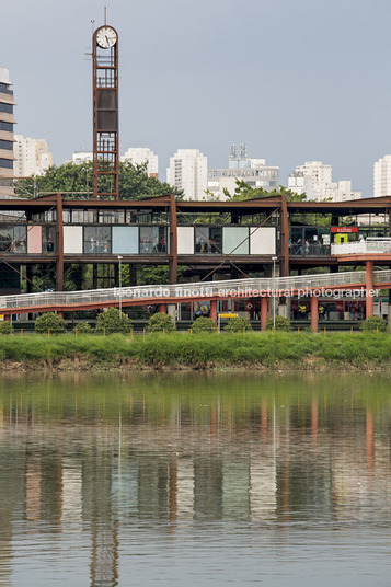 estação santo amaro joão walter toscano