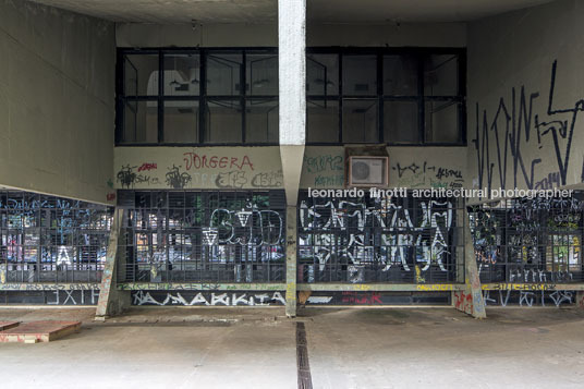 centro de convivência cultural carlos gomes fábio penteado