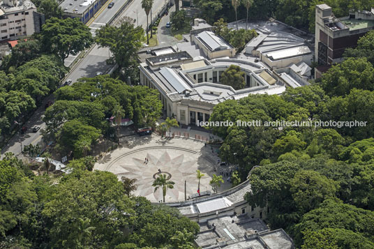 caracas snapshots several architects