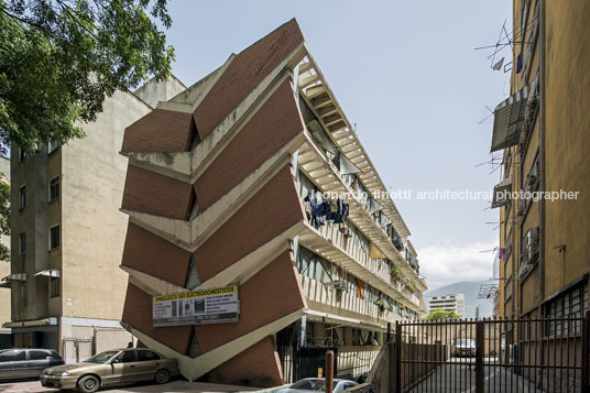 caracas snapshots several architects