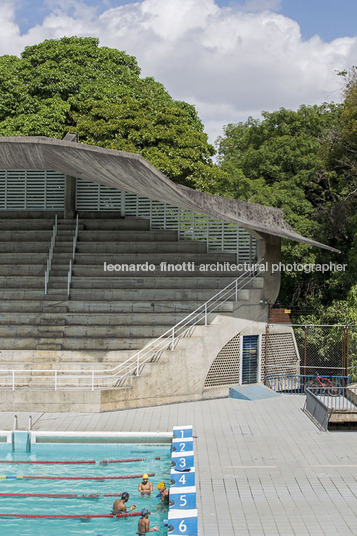 complejo de piscinas - ucv carlos raúl villanueva