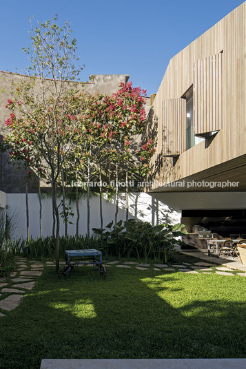 casa dos pátios isay weinfeld