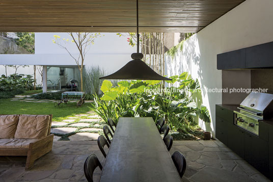 casa dos pátios isay weinfeld