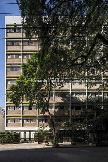 edifício alomy david libeskind