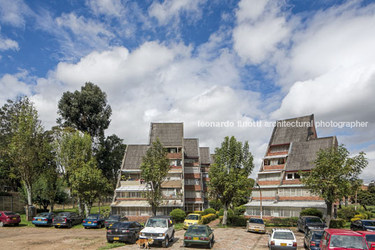 fundación cristiana de la vivienda rogelio salmona